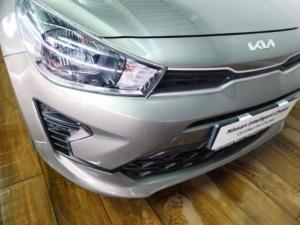 Kia Rio hatch 1.4 LS auto - Image 4