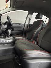 Hyundai Grand i10 1.2 Premium hatch - Image 11