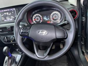 Hyundai Grand i10 1.2 Premium hatch - Image 17