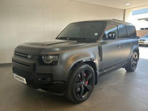 Land Rover Defender 110 D350 X - Image 1