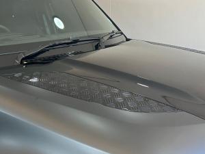 Land Rover Defender 110 D350 X - Image 26