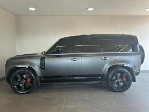 Land Rover Defender 110 D350 X - Image 6