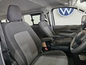 Volkswagen Transporter 2.0TDI crew bus LWB 8-seater auto - Image 26