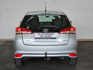 Toyota Yaris 1.5 Xi - Image 11