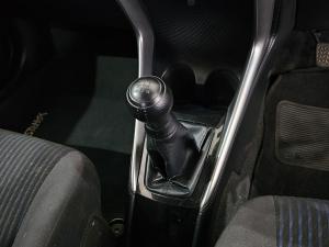 Toyota Yaris 1.5 Xi - Image 25