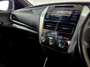 Toyota Yaris 1.5 Xi - Image 27