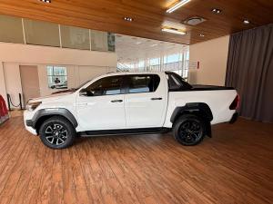 Toyota Hilux 2.8GD-6 double cab Legend RS auto - Image 11