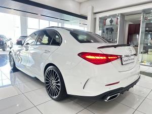 Mercedes-Benz C-Class C200 Avantgarde - Image 6