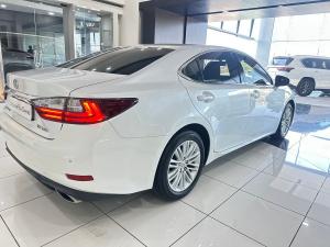 Lexus ES 250 EX - Image 7