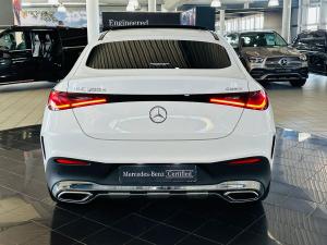 Mercedes-Benz GLC GLC300d coupe 4Matic Avantgarde - Image 12