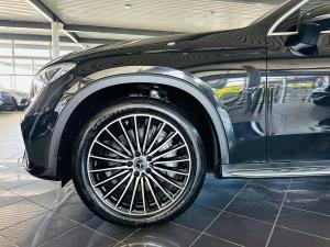 Mercedes-Benz GLC GLC220d 4Matic AMG Line - Image 13