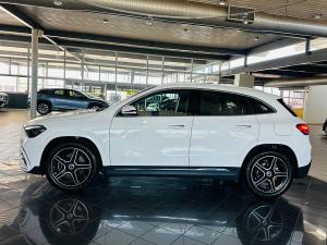 Mercedes-Benz GLA GLA200 Progressive - Image 10