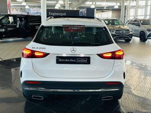 Mercedes-Benz GLA GLA200 Progressive - Image 11