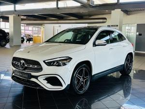 Mercedes-Benz GLA GLA200 Progressive - Image 1