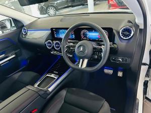 Mercedes-Benz GLA GLA200 Progressive - Image 4