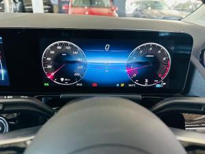 Mercedes-Benz GLA GLA200 Progressive - Image 7