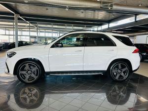 Mercedes-Benz GLE GLE300d 4Matic - Image 15