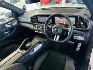 Mercedes-Benz GLE GLE300d 4Matic - Image 4