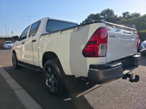 Toyota Hilux 2.4GD-6 double cab SR - Image 8