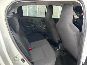 Toyota Vitz 1.0 - Image 10