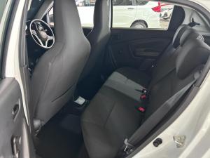 Toyota Vitz 1.0 - Image 6