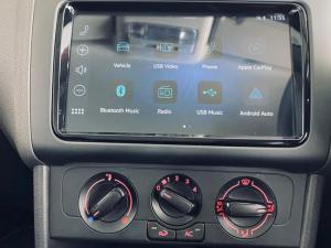 Volkswagen Polo Vivo hatch 1.6 Life - Image 6