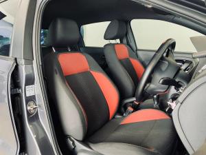Volkswagen Polo Vivo hatch 1.0TSI GT - Image 9