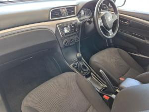 Suzuki Ciaz 1.5 GL manual - Image 22