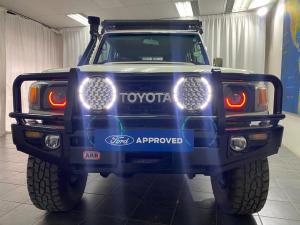 Toyota Land Cruiser 79 4.5D-4D V8 double cab LX - Image 2