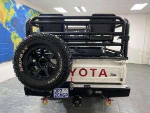 Toyota Land Cruiser 79 4.5D-4D V8 double cab LX - Image 6