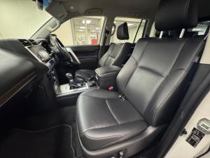 Toyota Land Cruiser Prado 2.8GD VX - Image 7