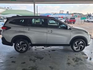 Toyota Rush 1.5 S auto - Image 3