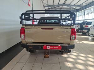 Toyota Hilux 2.4GD-6 single cab Raider manual - Image 5