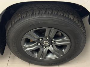 Toyota Hilux 2.4GD-6 Xtra cab Raider auto - Image 19
