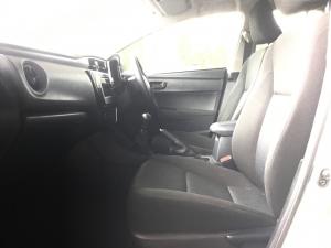Toyota Corolla Quest 1.8 Plus manual - Image 7
