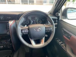 Toyota Fortuner 2.8GD-6 48V 4x4 VX - Image 8