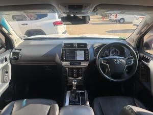 Toyota Land Cruiser Prado 2.8GD VX - Image 6