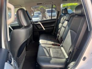 Toyota Land Cruiser Prado 2.8GD VX - Image 17