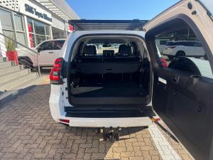 Toyota Land Cruiser Prado 2.8GD VX - Image 19