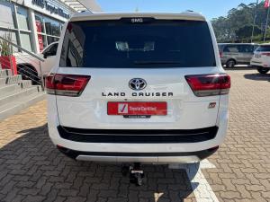 Toyota Land Cruiser 300 3.3D GR-Sport - Image 5