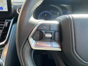 Toyota Land Cruiser 300 3.3D GR-Sport - Image 9