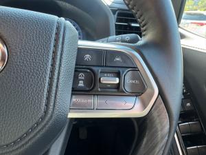Toyota Land Cruiser 300 3.3D GR-Sport - Image 10