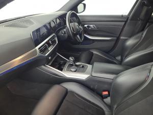 BMW 318i M Sport automatic - Image 8