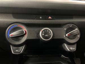 Kia RIO 1.4 LS 5-Door - Image 12