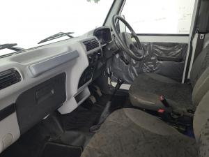 Mahindra Bolero Maxi Truck 2.5 TDS/C - Image 8
