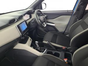 Nissan Magnite 1.0T Acenta CVT - Image 7