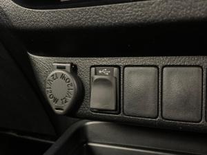 Toyota Hilux 2.8 GD-6 RB Legend automaticD/C - Image 11