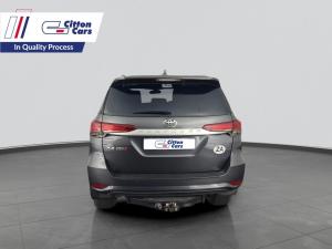 Toyota Fortuner 2.4GD-6 Raised Body automatic - Image 4