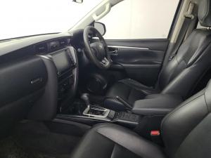 Toyota Fortuner 2.4GD-6 Raised Body automatic - Image 7