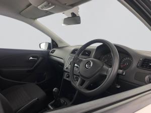 Volkswagen Polo Vivo 1.4 Trendline - Image 10